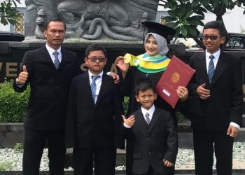 Prof Dr dr Eghty Mardiyan Kurniawati SpOG Subsp Urogin-RE