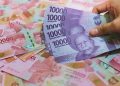 rupiah dalam kondisi melemah hari ini