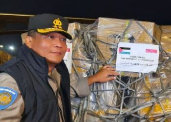 Polri Lepas Bantuan Kemanusiaan Tahap Kedua Dari Pemerintah Untuk Warga Palestina Sebanyak 26,5 Ton Dari 51,5 Ton Via Mesir