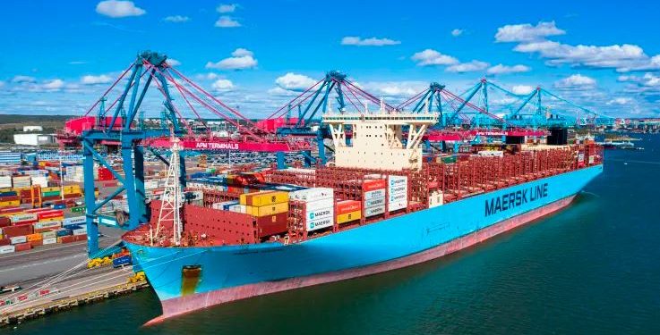 Saham Maersk Anjlok 18% Dan Raksasa Pelayaran Mengumumkan PHK 10,000 Orang