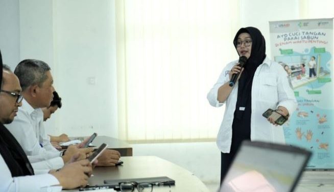 SP4N LAPOR! Kerja sama dengan United States Agency for International Development Urban Resilient Water, Sanitation, and Hygiene (USAID IUWASH)