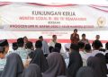 Mensos Semangati Anak Pekerja Migran Indonesia Daerah Tertinggal Di Nunukan Dan Berikan Bantuan 400 PJUTS