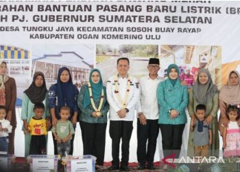 428 RT Di Ogan Komering Ulu Nikmati Pasang Listrik Gratis