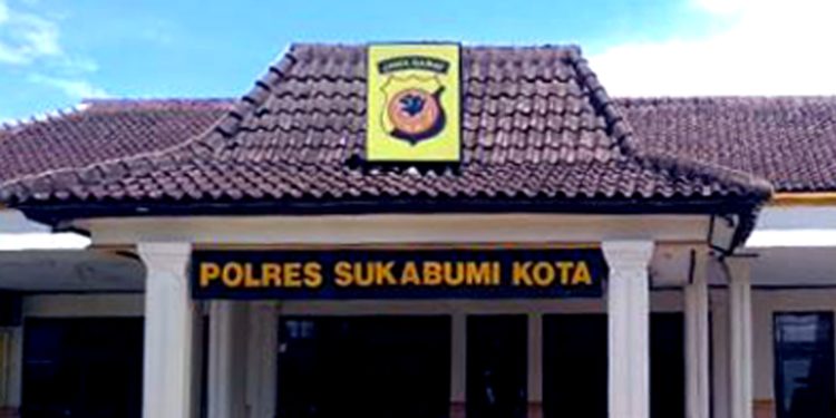 Warga Kecamatan Cicurug ditipu Mafia Tanah, korban memberikan uang senilai Rp70 juta untuk urus sertifikat