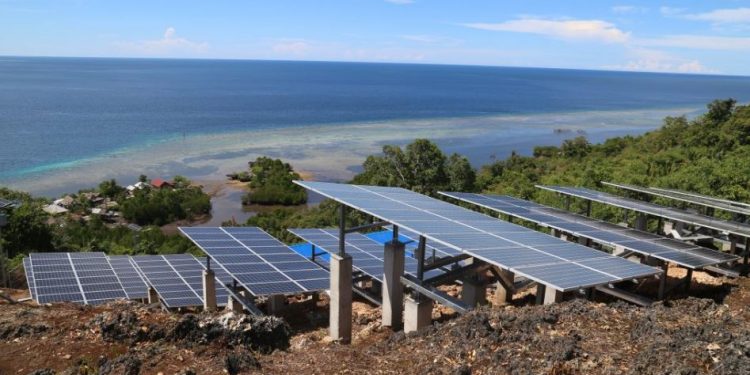 Pemerintah Pusat Bangun PLTMH Dan PLTS Di Mamuju Untuk Menyediakan Akses Listrik Di Daerah 3T