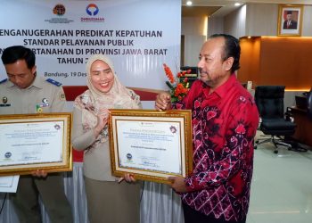 BPN Kota Depok Terima Penghargaan Tertinggi dari Ombudsman RI