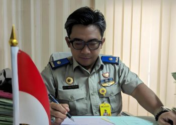 - Agus Trisna, Koordinator Kelompok Substansi, Pengukuran, dan Pemetaan Kadastral BPN Kota Depok.