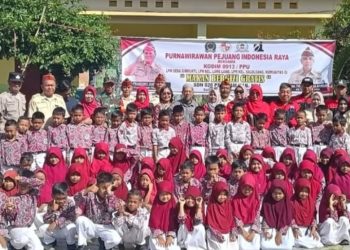 Kodim 0913/PPU Bersama PPIR Berikan MBG Murid SDN 20 Penajam