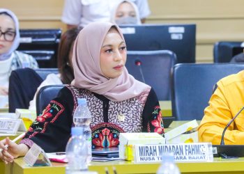 Hilirisasi dan Industrialisasi: Kunci Peningkatan Ekonomi Indonesia Menuju Visi Indonesia Emas 2045