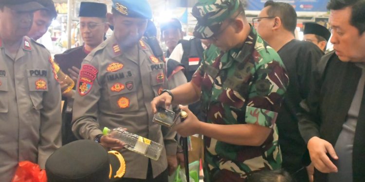 Dandim 0508/Depok Dampingi Wakil Wali Kota Sidak Pasar Sukatani