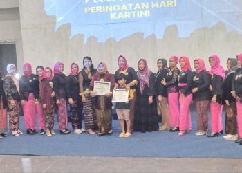 Talkshow Kartini Revolusi Perempuan Tangguh Indonesia maju