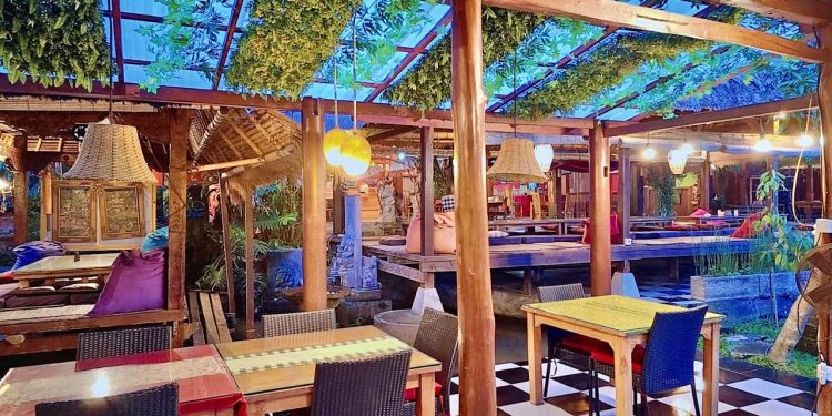 Bebek Timbungan dan Suasana Pedesaan, Kombinasi Juara di Sawah Indah Resto Ubud