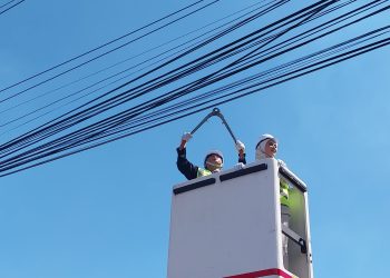 Depok Tertibkan Kabel Udara, Demi Kota yang Lebih Rapi dan Aman