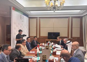 Wakil Menteri PKP Fahri Hamzah Temui Presiden IsDB Group, Bahas Kolaborasi Pembiayaan Sektor Perumahan