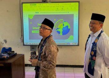 Wamen Dikdasmen Apresiasi SMPN 8 Depok sebagai Role Model Pendidikan Inklusif
