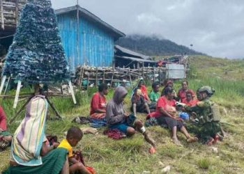 Menjaga Tanah, Merawat Jiwa, Sentuhan TNI di Lembah Sinak