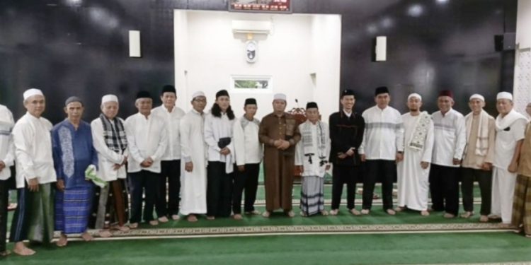 Ketua Pembina Masjid Jami’ Asy Syahid Gelar Walimatussafar Jelang Keberangkatan Haji
