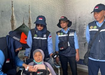 Petugas Haji Sigap Pantau Kesehatan Jemaah Sejak Tiba di Tanah Suci