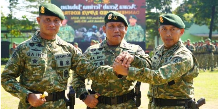 Pangdivif 2 Kostrad Pimpin Sertijab Danmenarmed 2 Kostrad