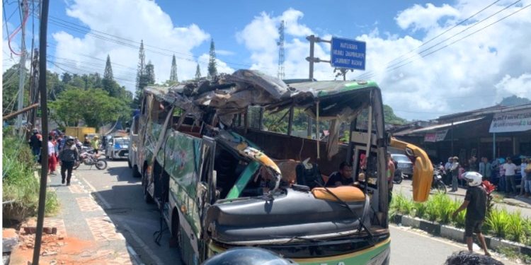 Kemenhub Wajibkan Bus yang beroperasi di Jalan Berizin dan Laik Jalan