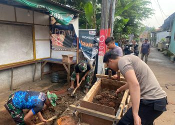 TMMD Ke-124 Kodim 0508/Depok Fokus Pengecoran Jalan dan Bedah Rumah Warga