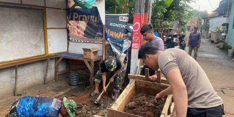 TMMD Ke-124 Kodim 0508/Depok Fokus Pengecoran Jalan dan Bedah Rumah Warga
