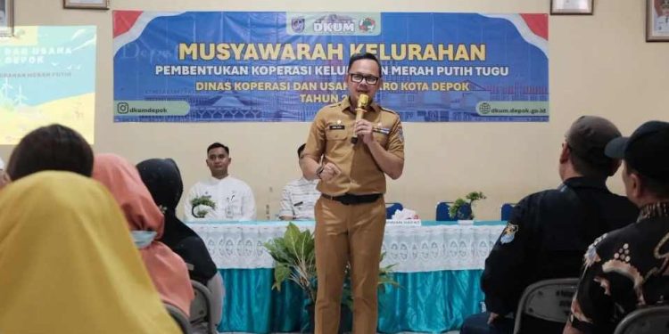 Wamendagri Bima Arya Tinjau Langsung Pembentukan Koperasi Merah Putih di Depok: “Harus 100 Persen!”