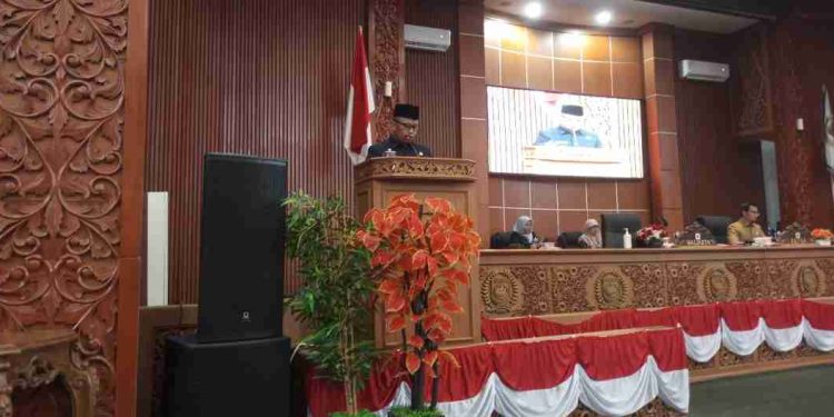 Wali Kota Depok Jawab Pandangan Fraksi DPRD: Bahas Infrastruktur, Pendidikan, dan Program Prioritas