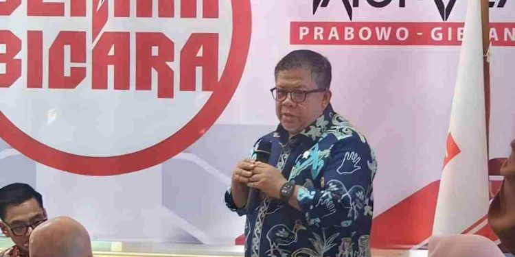 Fahri Hamzah Gulirkan Gagasan Baru: Bulog Perumahan Gandeng BUMN