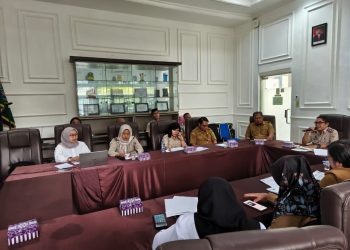 Kantor Pertanahan Kota Palangka Raya menggelar rapat penyusunan diseminasi akses reforma agraria untuk memastikan tanah hasil legalisasi aset dapat dimanfaatkan secara produktif oleh penerima manfaat, Senin 11 Agustus 2025.