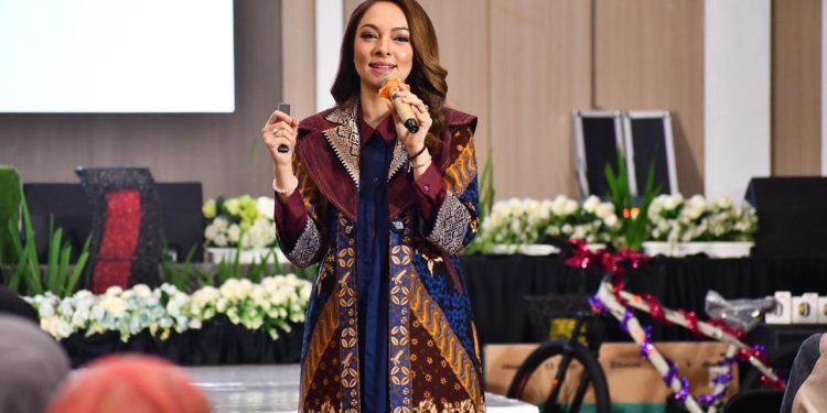 Dorong Budaya Kerja Sehat, Kilang Balongan Gelar Seminar Kesehatan Hadirkan dr. Reisa Broto Asmoro