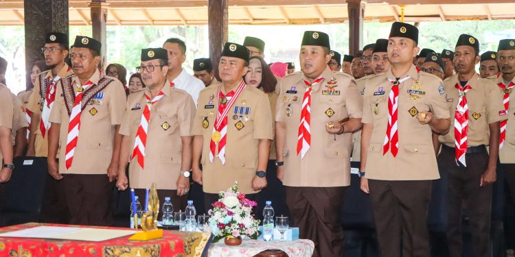Kapolresta Cirebon Hadiri Pelantikan Mabicab, Tegaskan Pramuka Garda Depan Pembinaan Generasi Disiplin dan Taat Hukum