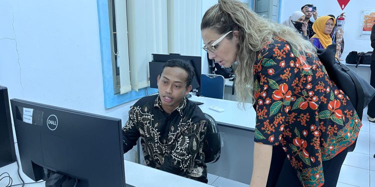 Dorong Kerja Inklusif, Pelatihan Digital bagi Disabilitas di Cirebon Jadi Percontohan Nasional