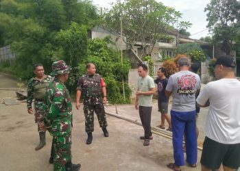 Wadansatgas TMMD Ke-127 Kodim Depok Tinjau Pengerasan Jalan di Gardenia