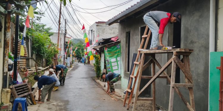 TMMD Ke-127 H+11, Rehabilitasi Tiga RTLH di Sukamaju Tembus 50 Persen Lebih