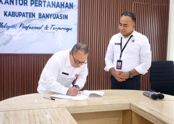 Serah terima jabatan Kepala Kantor Pertanahan Kabupaten Banyuasin berlangsung khidmat pada Senin, 26 Februari 2026.