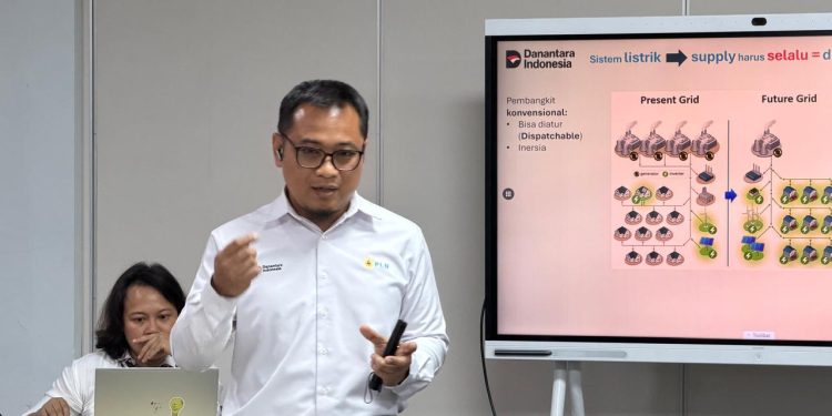 PLN UIP2B Jamali Edukasi Mahasiswa UI Strategi Keandalan Sistem di Era Transisi Energi