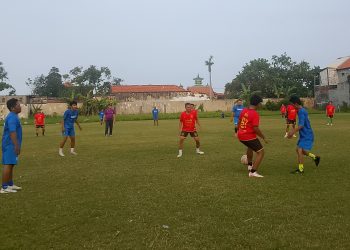 Suko FC Sidoarjo Dominan di Babak Pertama, Unggul 2-0 atas Kopites Sidoarjo