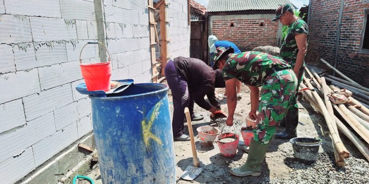 TMMD Kodim Pati Bangun RTLH di Desa Godo, TNI dan Warga Kompak Gotong Royong