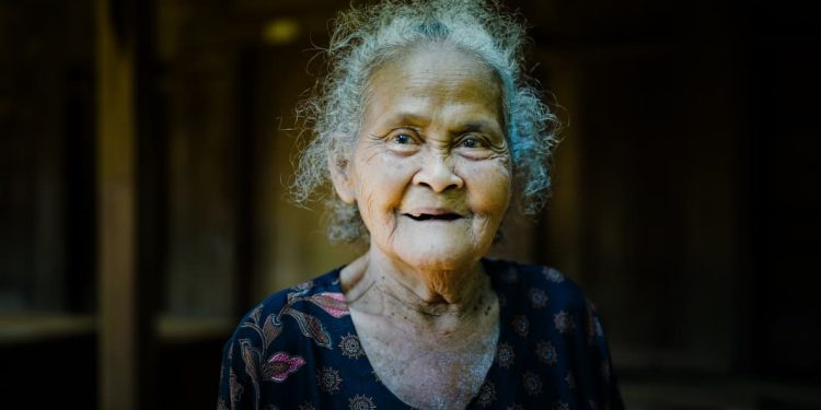 Senyum mbah sumarni jadi saksi kehadiran TMMD, harapan baru di usia senja